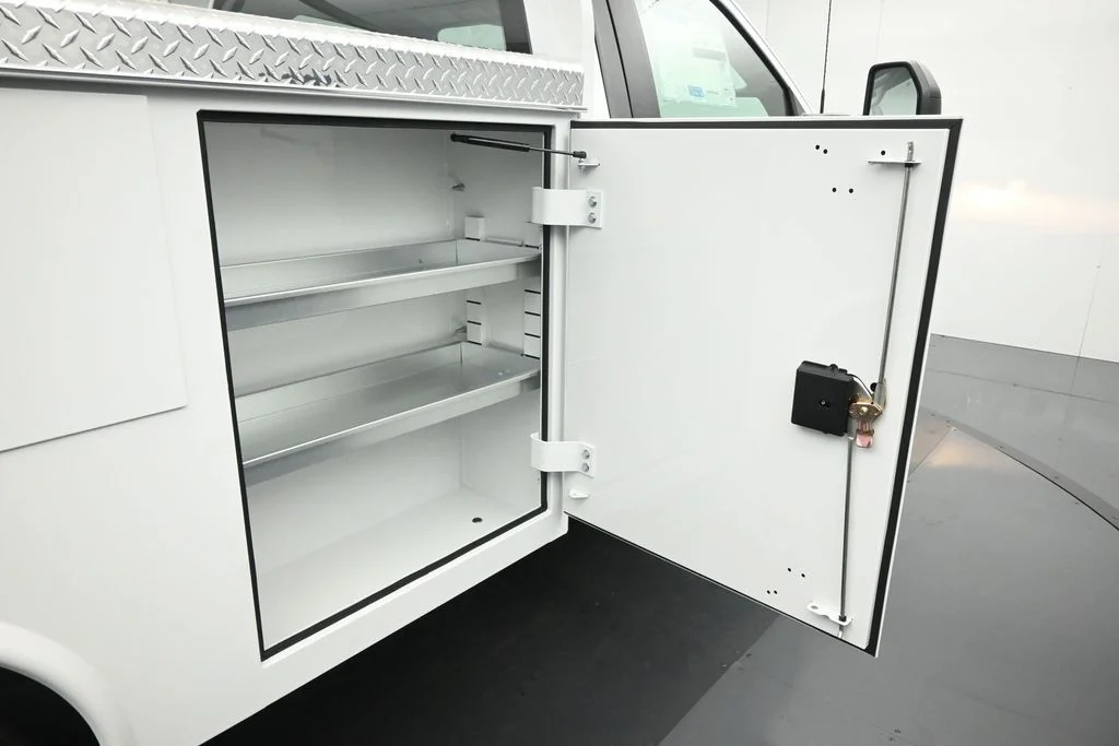 New 2026 Oxford White Ford XL image 22