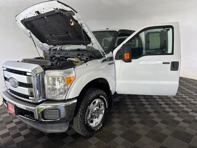 Used 2014 White Ford XLT image 10