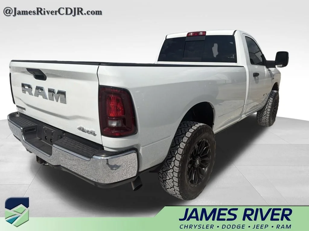 Used 2025 White Ram Big Horn image 5