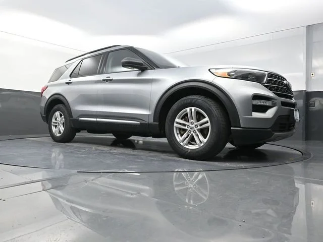 Used 2024 Silver Ford XLT image 19