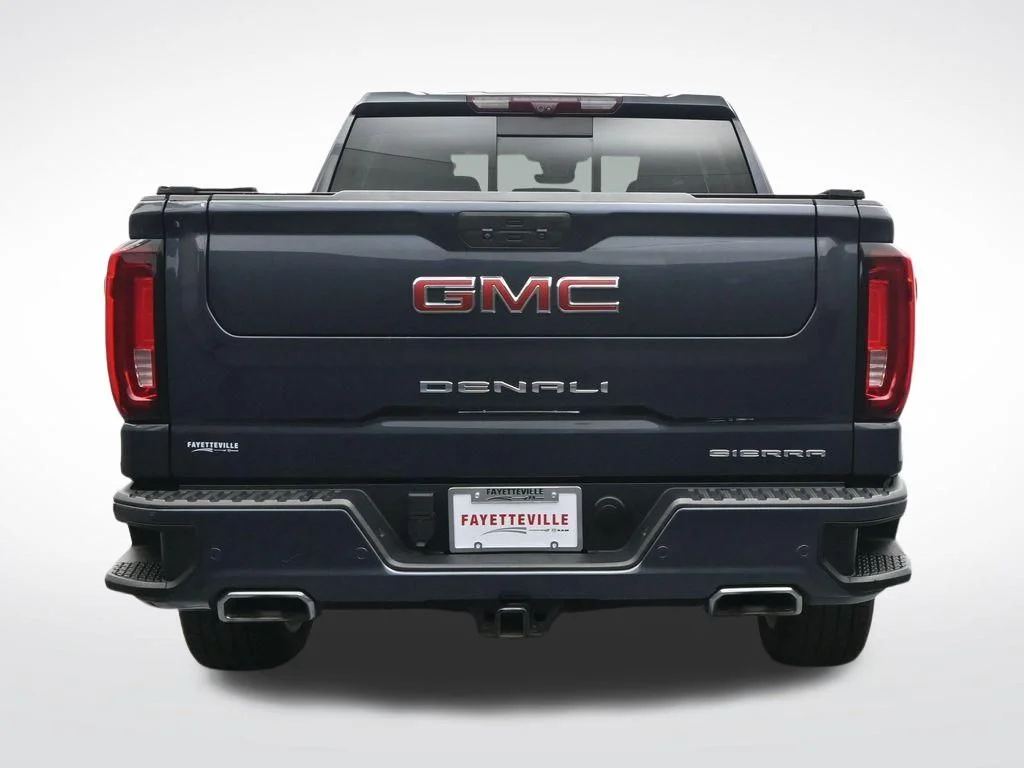Used 2022 Blue GMC Denali image 7