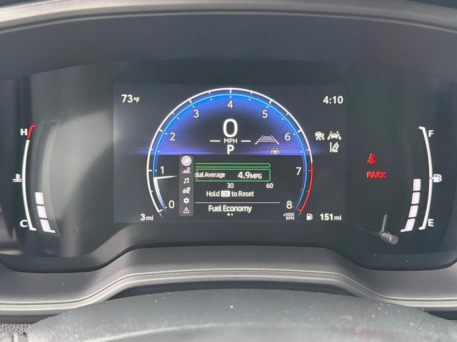 New 2027 Wind Chill Pearl Toyota LE image 26