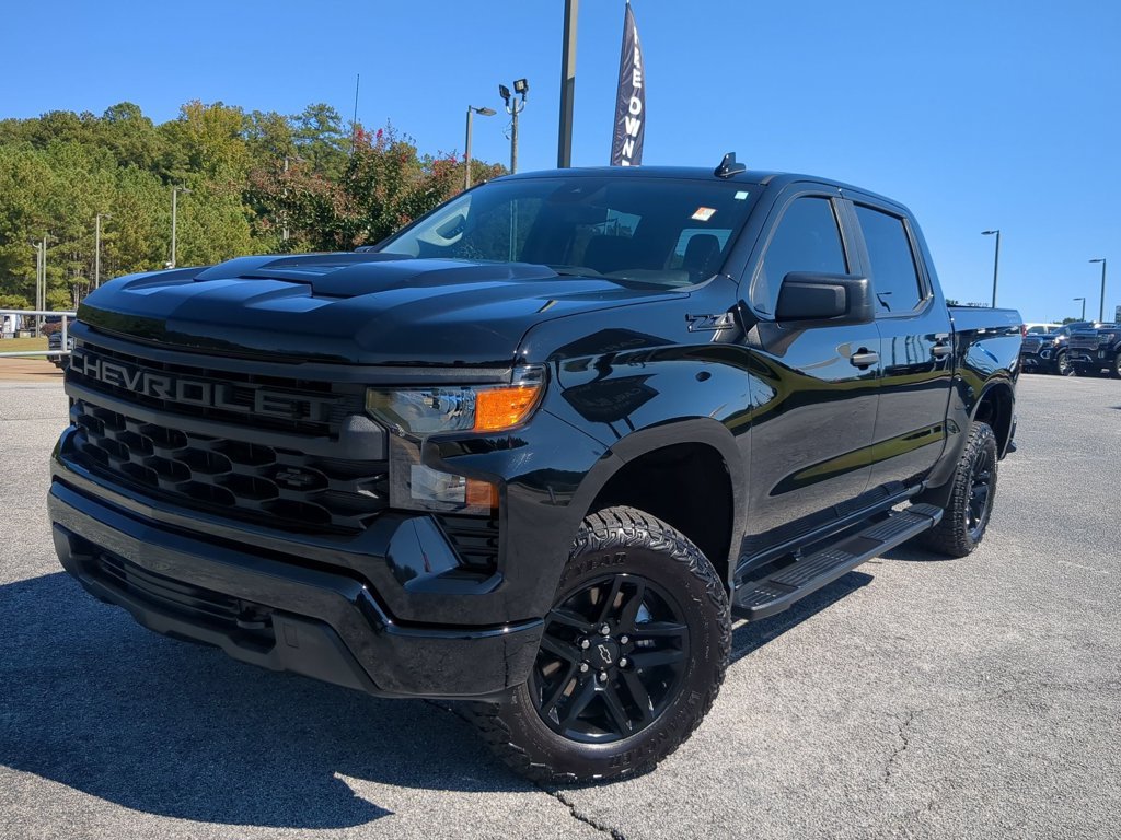 2025 Chevrolet Silverado 1500 Custom