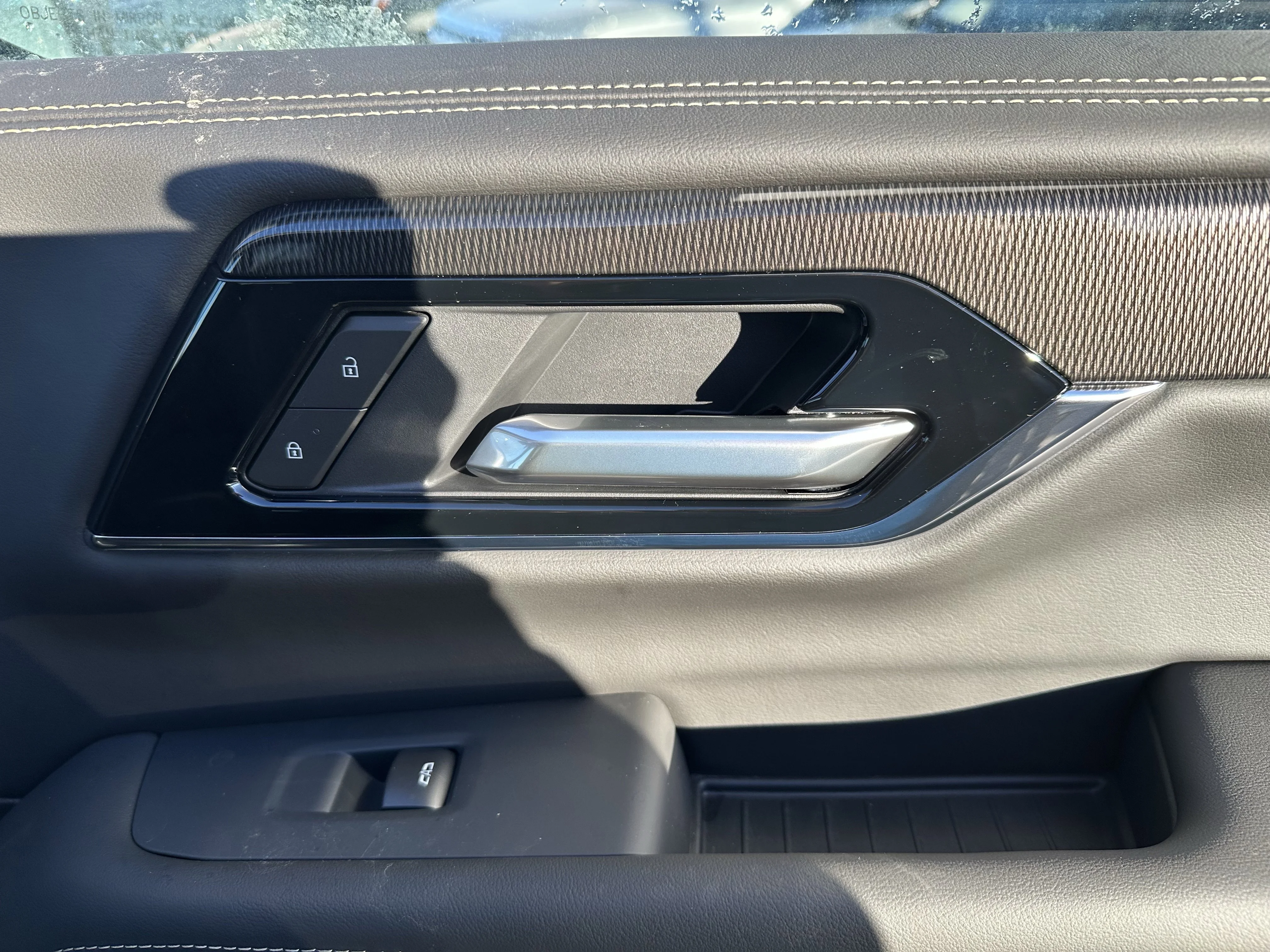 New 2026 Onyx Black GMC Elevation image 18