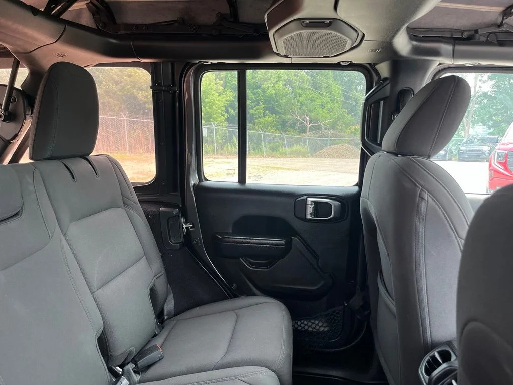 Used 2023 Granite Jeep Sport S image 37