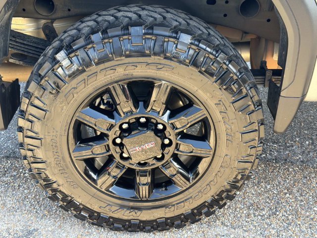 Used 2025 Sterling Metallic GMC Pro image 5
