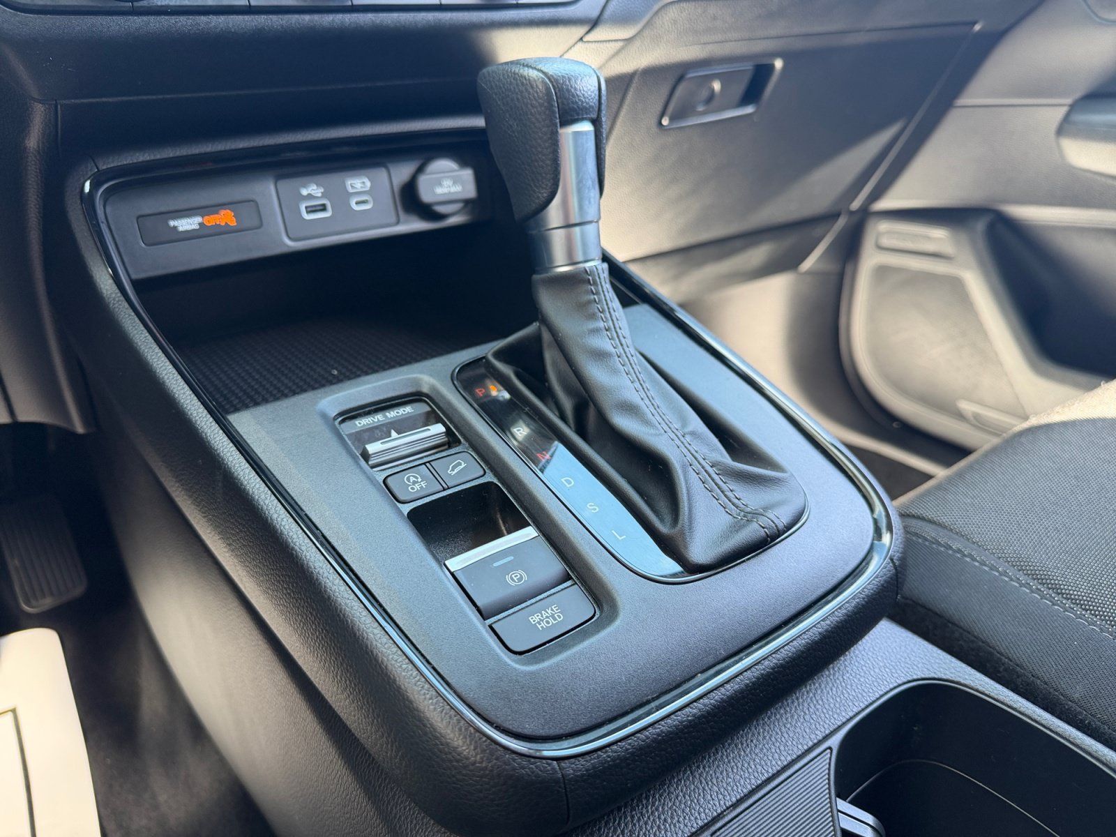 2025 Honda CR-V EX - Photo 22