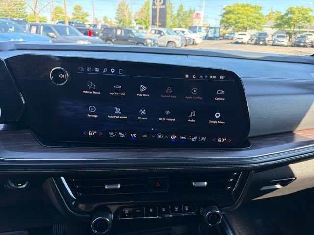 Used 2025 Sterling Gray Metallic Chevrolet Premier image 20
