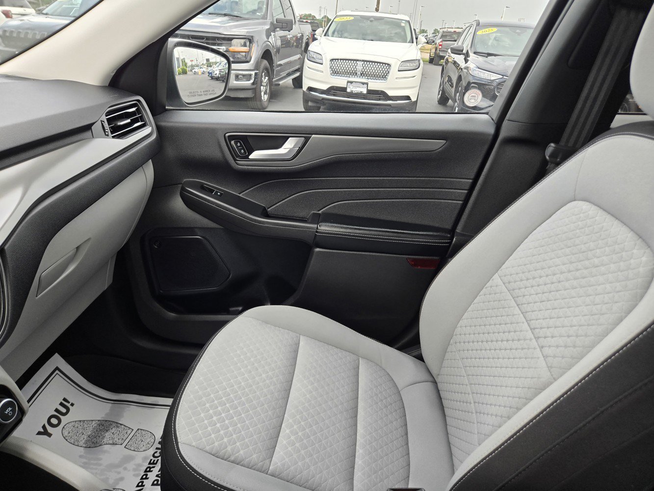 Used 2023  Ford Active image 16