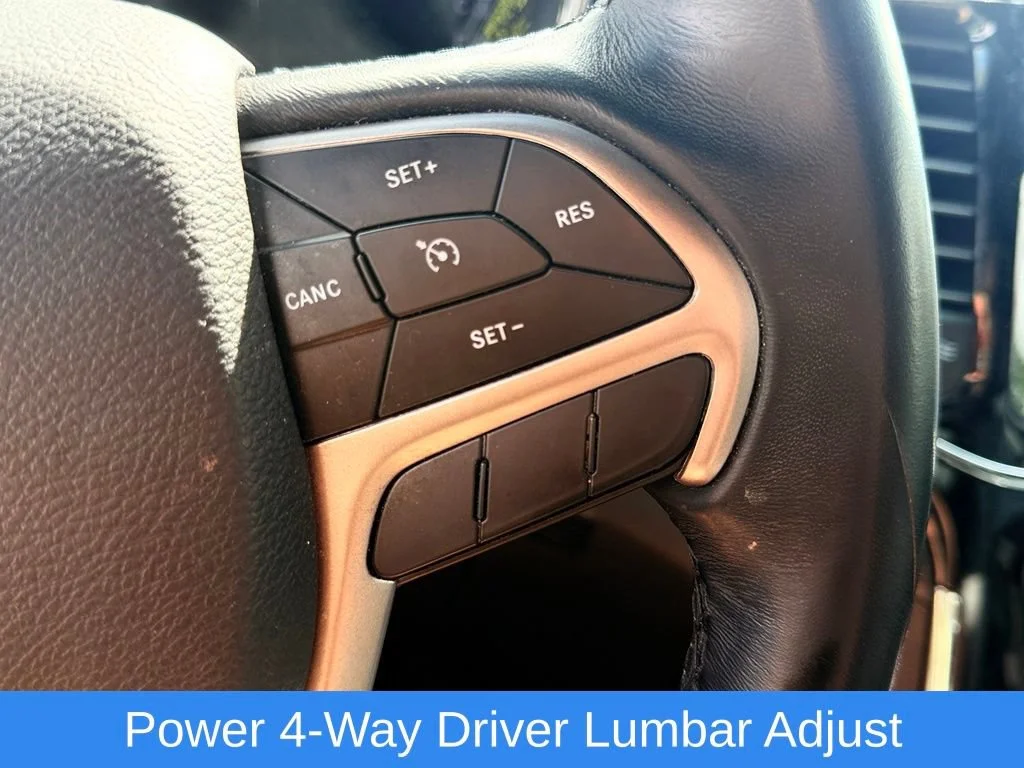 Used 2019 White Jeep Laredo E 4x4 image 38
