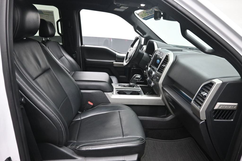 Used 2017 White Ford XL image 17