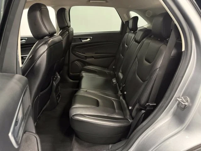 Used 2022 Silver Ford Titanium image 29