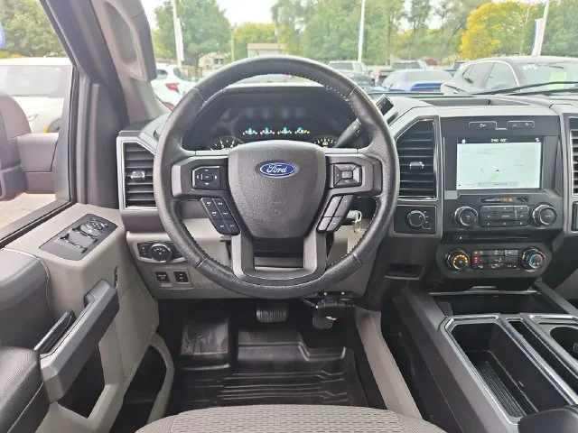 Used 2018 Red Ford XL image 14