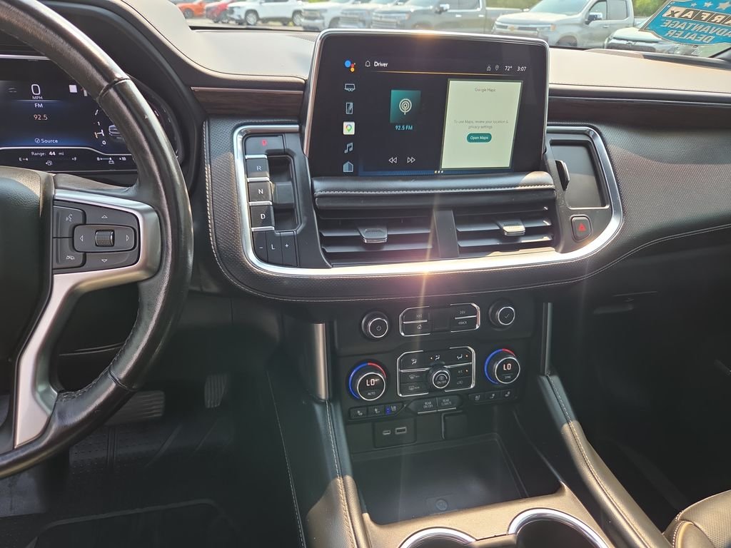 Used 2022 Black Chevrolet Premier image 17