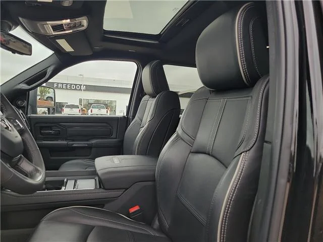 Used 2024 Diamond Black Crystal Pearlcoat RAM Limited 4x4 Crew Cab 6.3 ft. box 149.5 in. WB SRW image 13