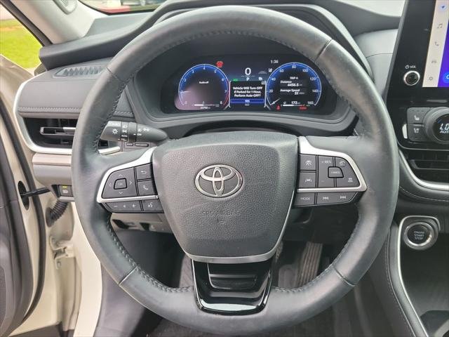 Certified Used 2024 COASTAL CREAM Toyota  image 19