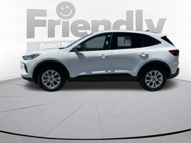 Used 2025 White Ford Active image 4