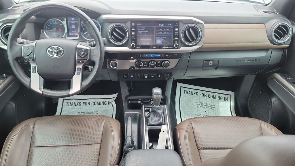 Certified Used 2022 Green Toyota Limited image 22