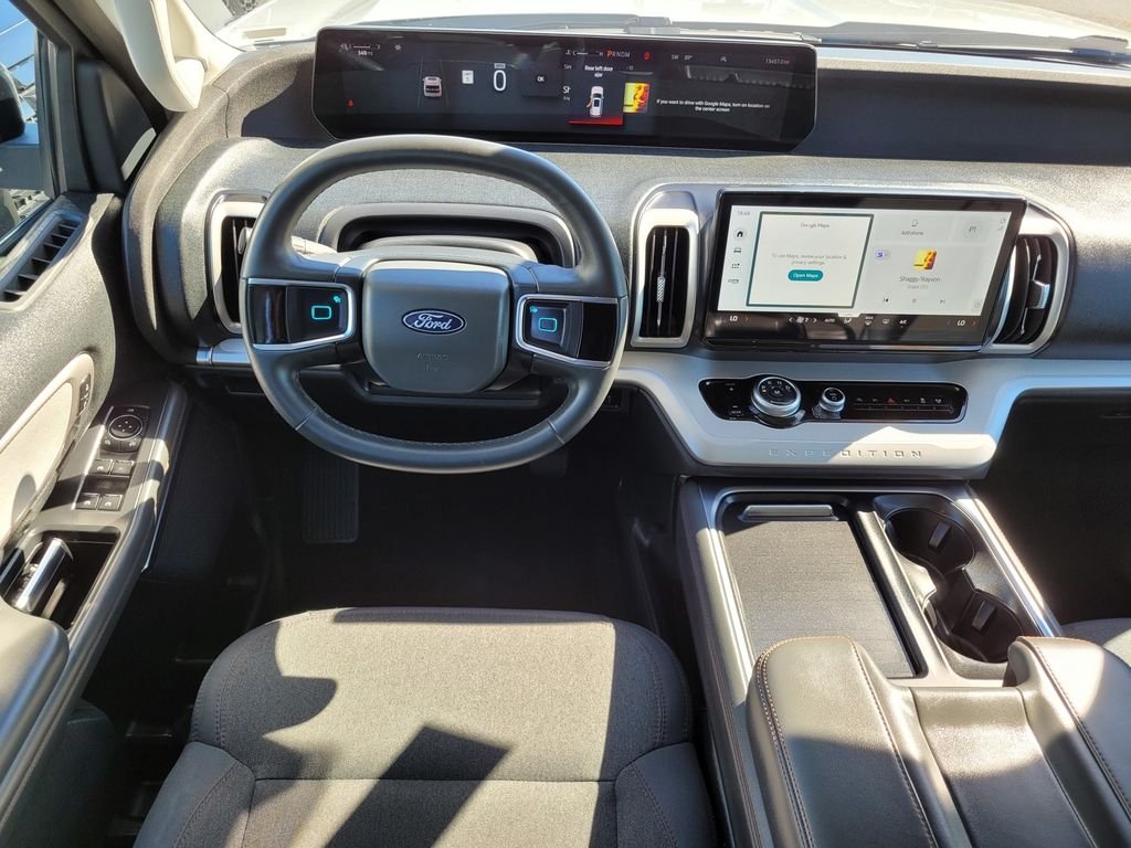 Used 2025 Silver Ford Active image 13