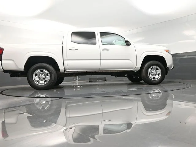 Used 2023 White Toyota SR image 37