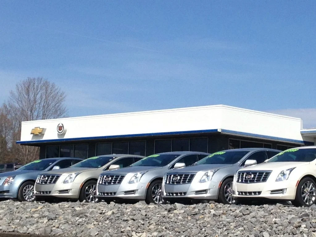 Used 2020 Silver Cadillac Premium Luxury image 2