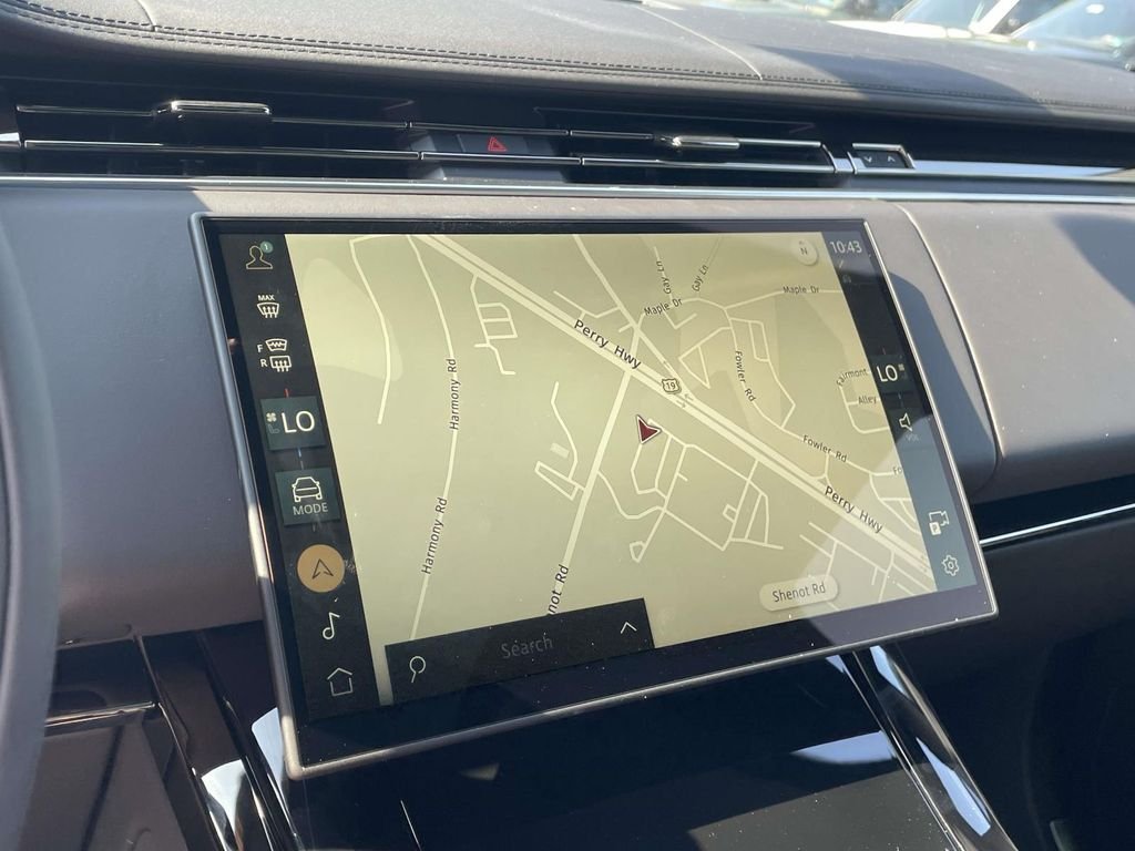 New 2026 Borasco Grey Land Rover Dynamic SE image 19