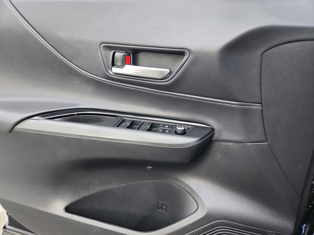 Used 2024  Toyota LE image 17