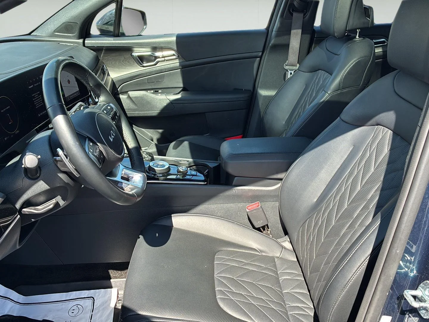 Used 2025 Vesta Blue Kia X-Line Prestige image 18