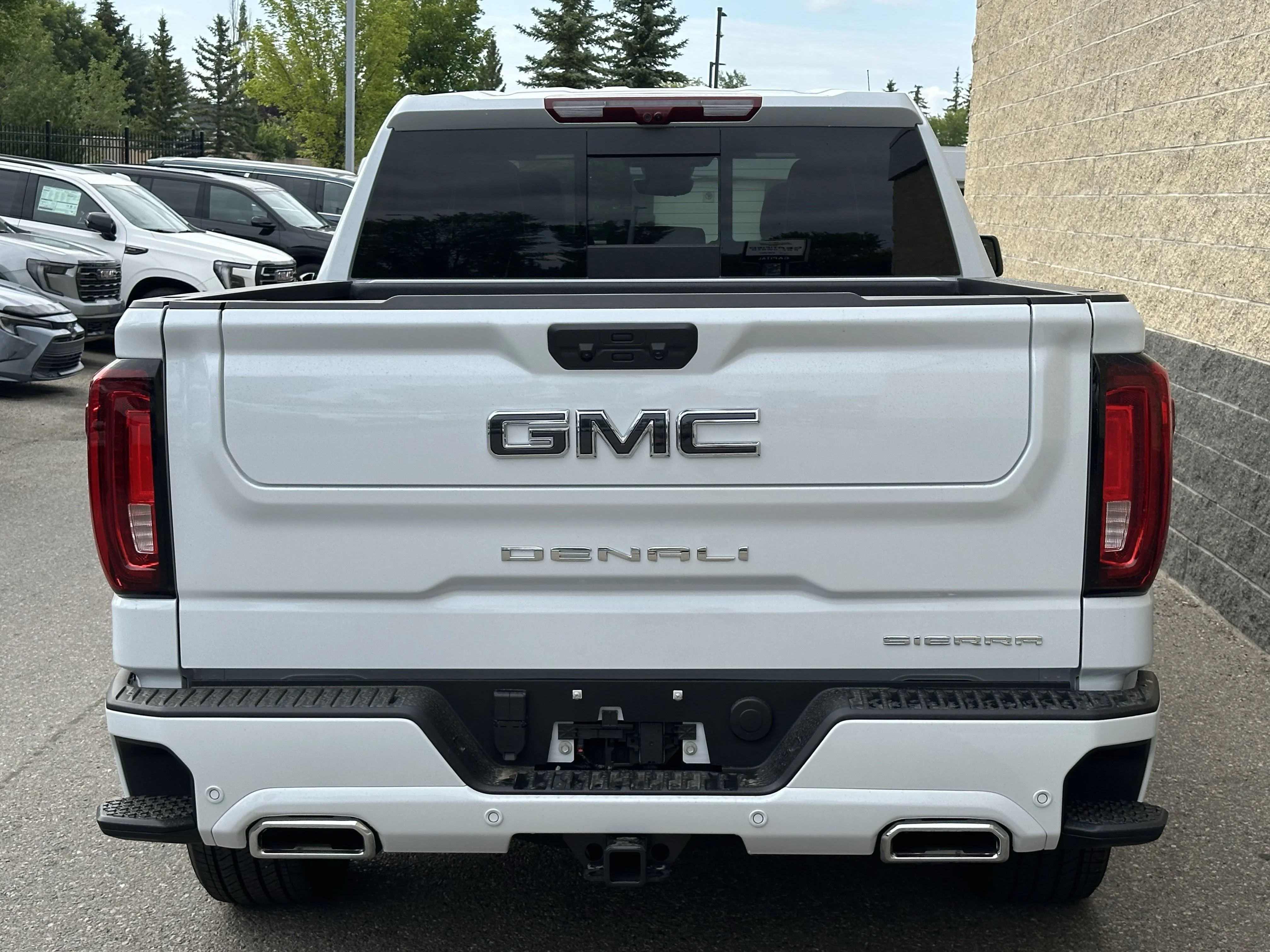 New 2026 Glacier White Tricoat GMC Denali Ultimate image 5