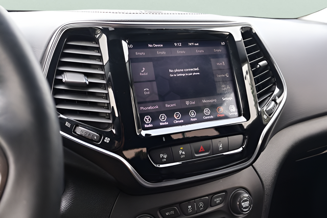 Used 2019 Gray Jeep Limited image 22