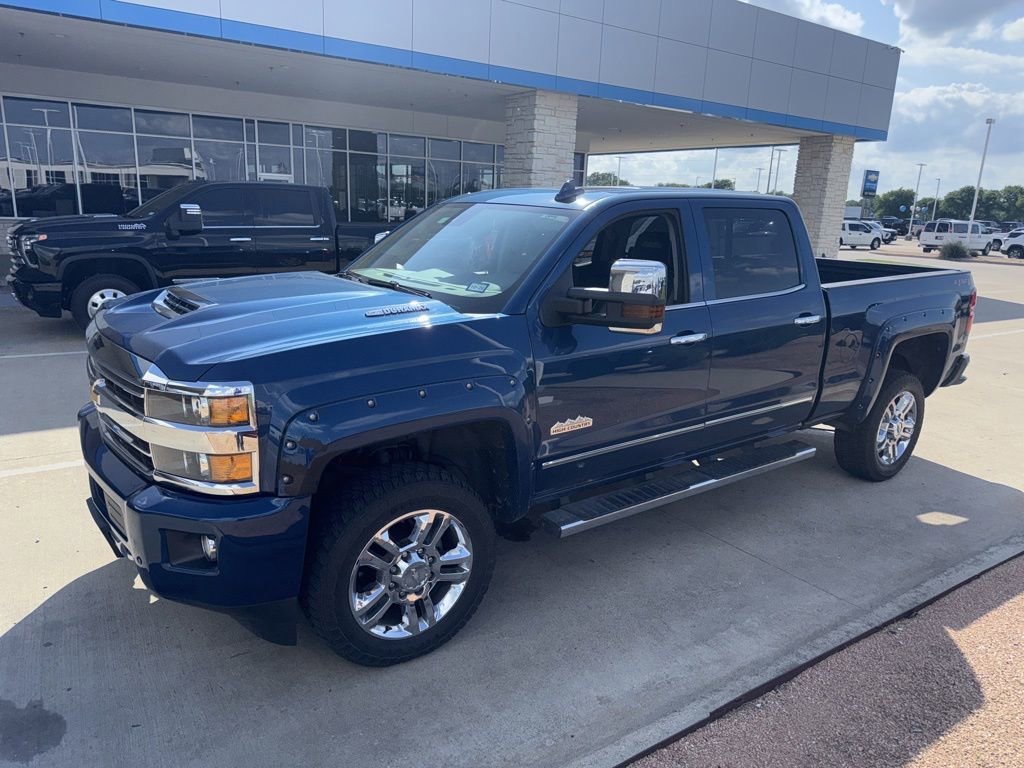 2018 Chevrolet Silverado HD High Country 4WD Crew Cab Standard Box's photo