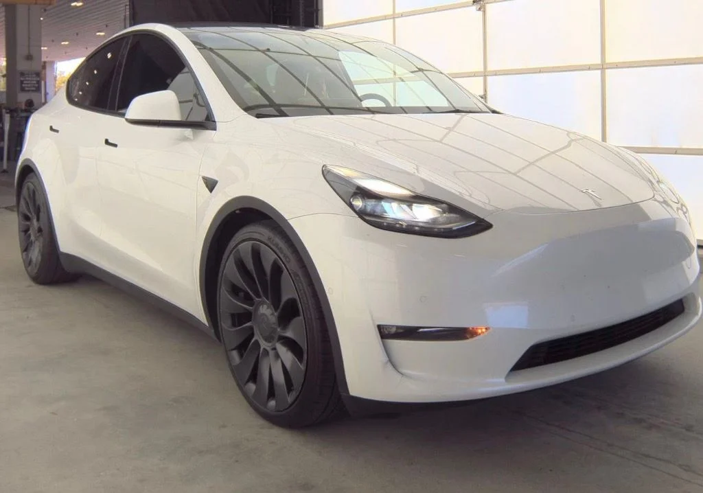 Used 2022 White Tesla Performance image 10