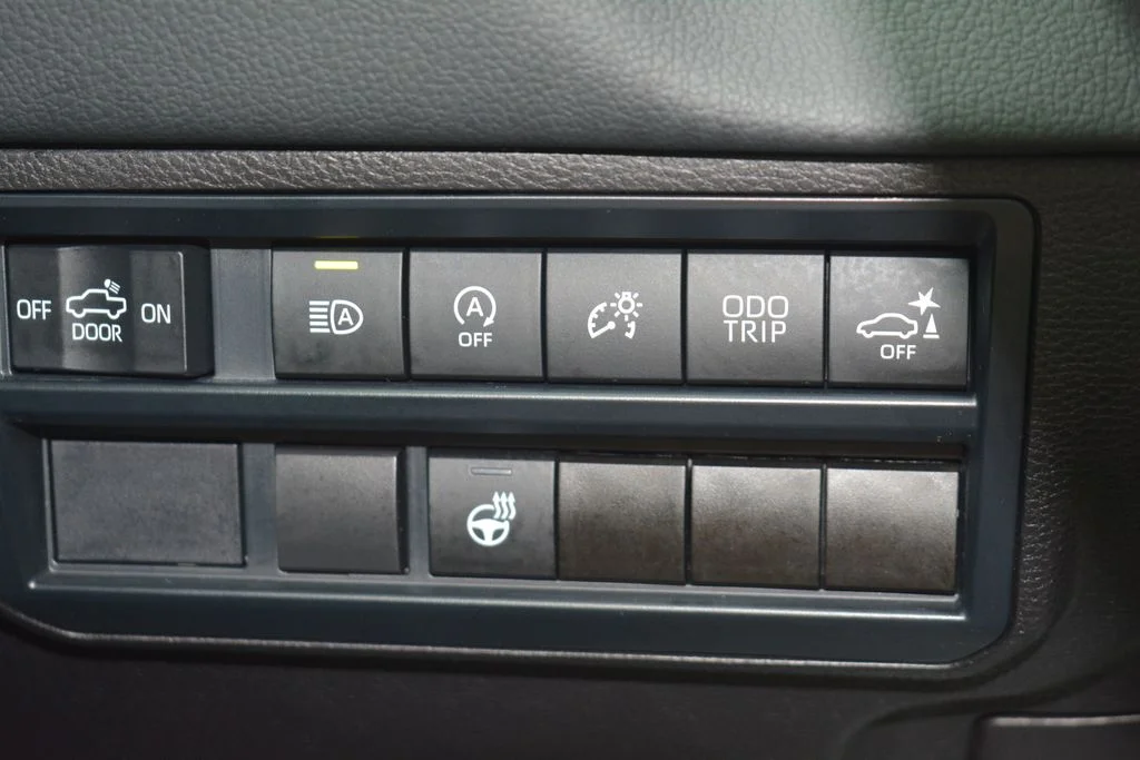 2024 Toyota Tundra Limited - Photo 19