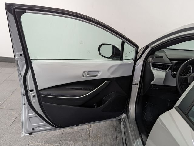 Used 2022 Silver Toyota SE image 21