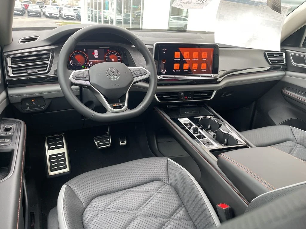 New 2026 Pure Gray Volkswagen 2.0T Peak Edition image 25