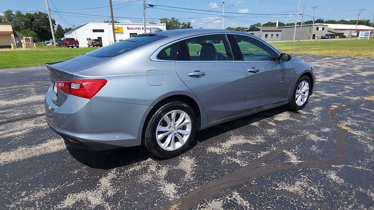 Used 2024 Gray Chevrolet LT image 8