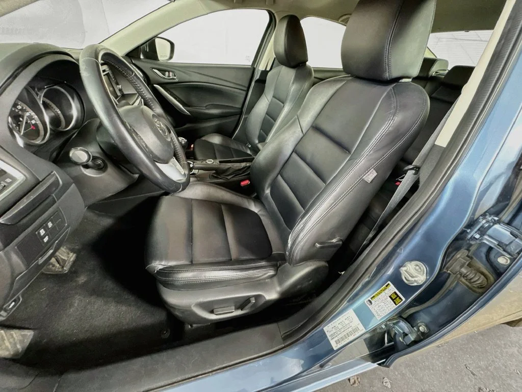 Used 2015 Blue Mazda i Touring image 23