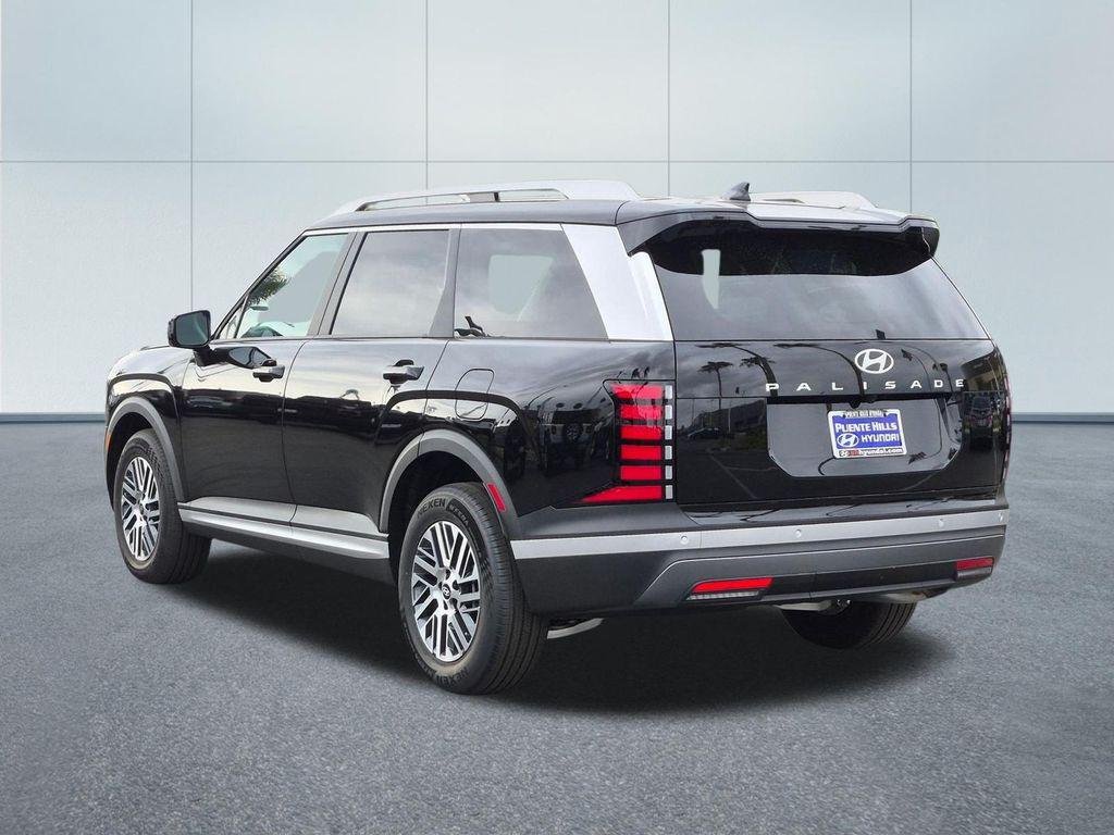 New 2026 Black Hyundai SEL FWD image 4