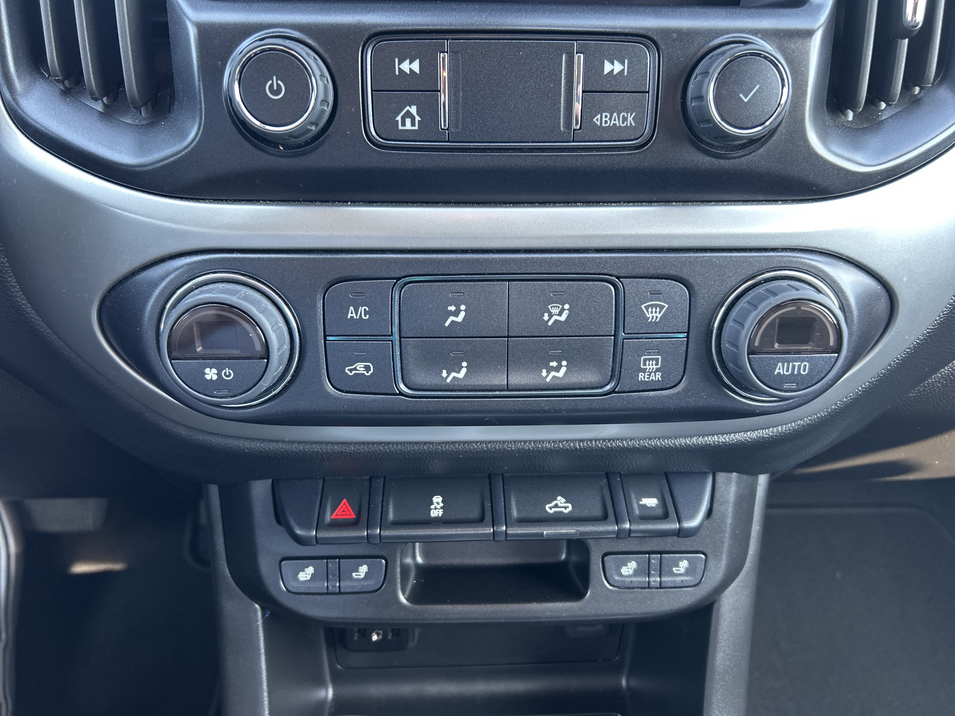 Used 2022 Black Chevrolet 4WD LT image 12
