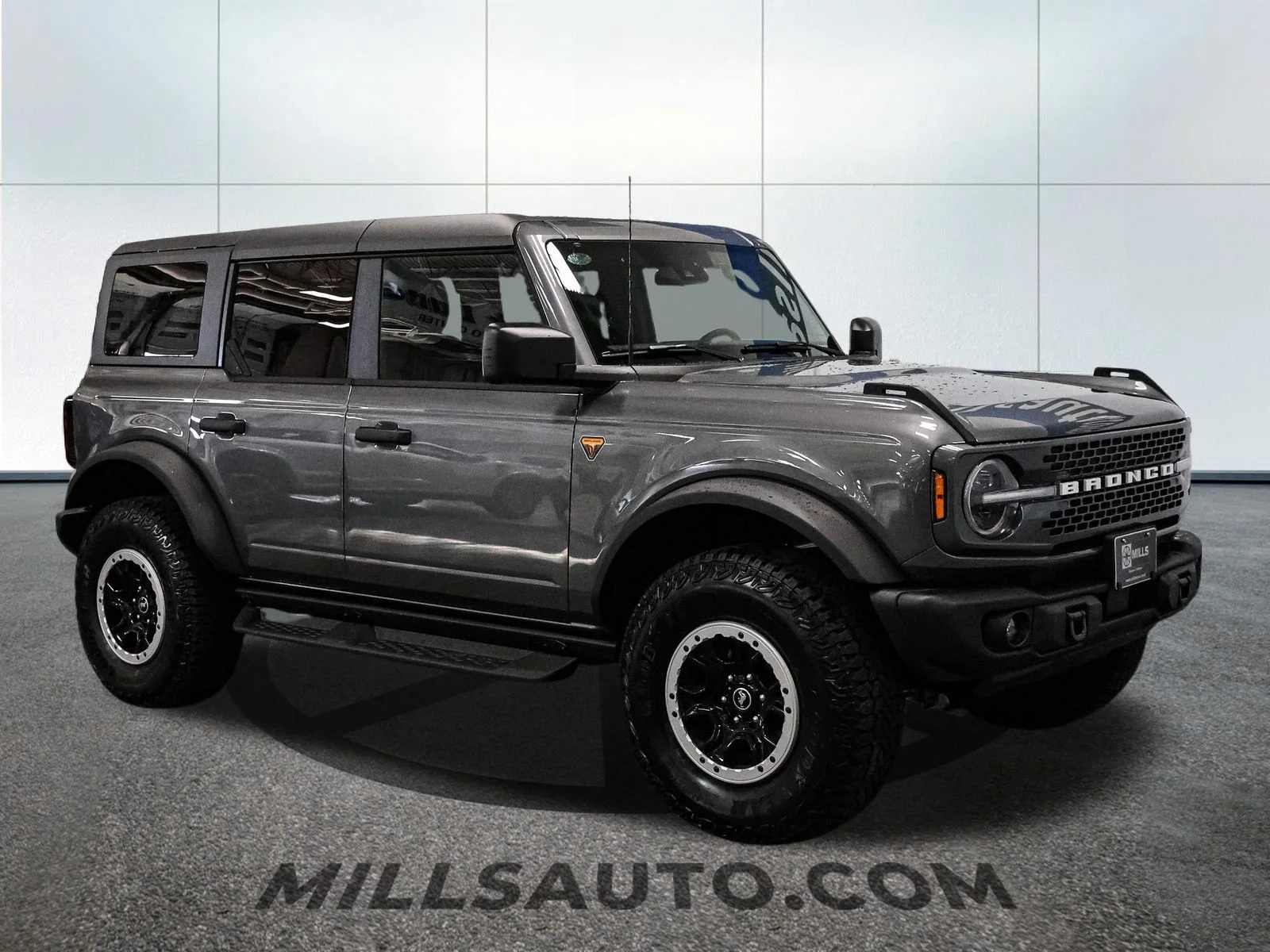 Used 2026 Carbonized Gray Metallic Ford Badlands® image 10