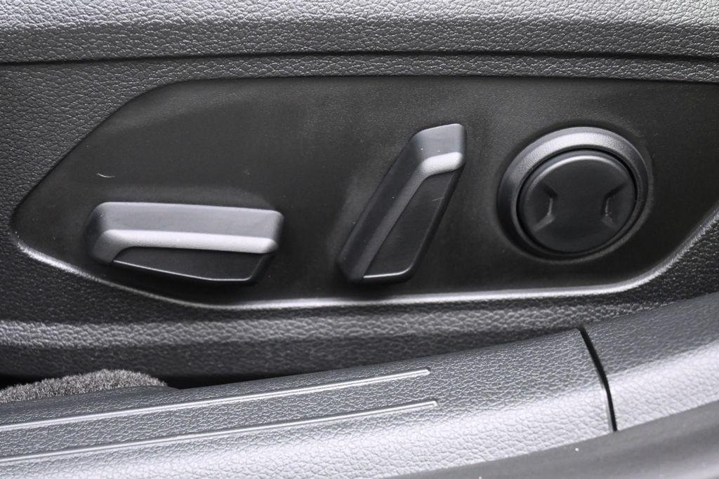 New 2026 Gray Hyundai SEL Sport image 14
