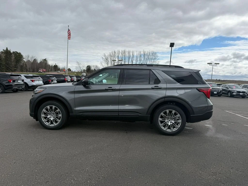 New 2026 Gray Ford Active image 6