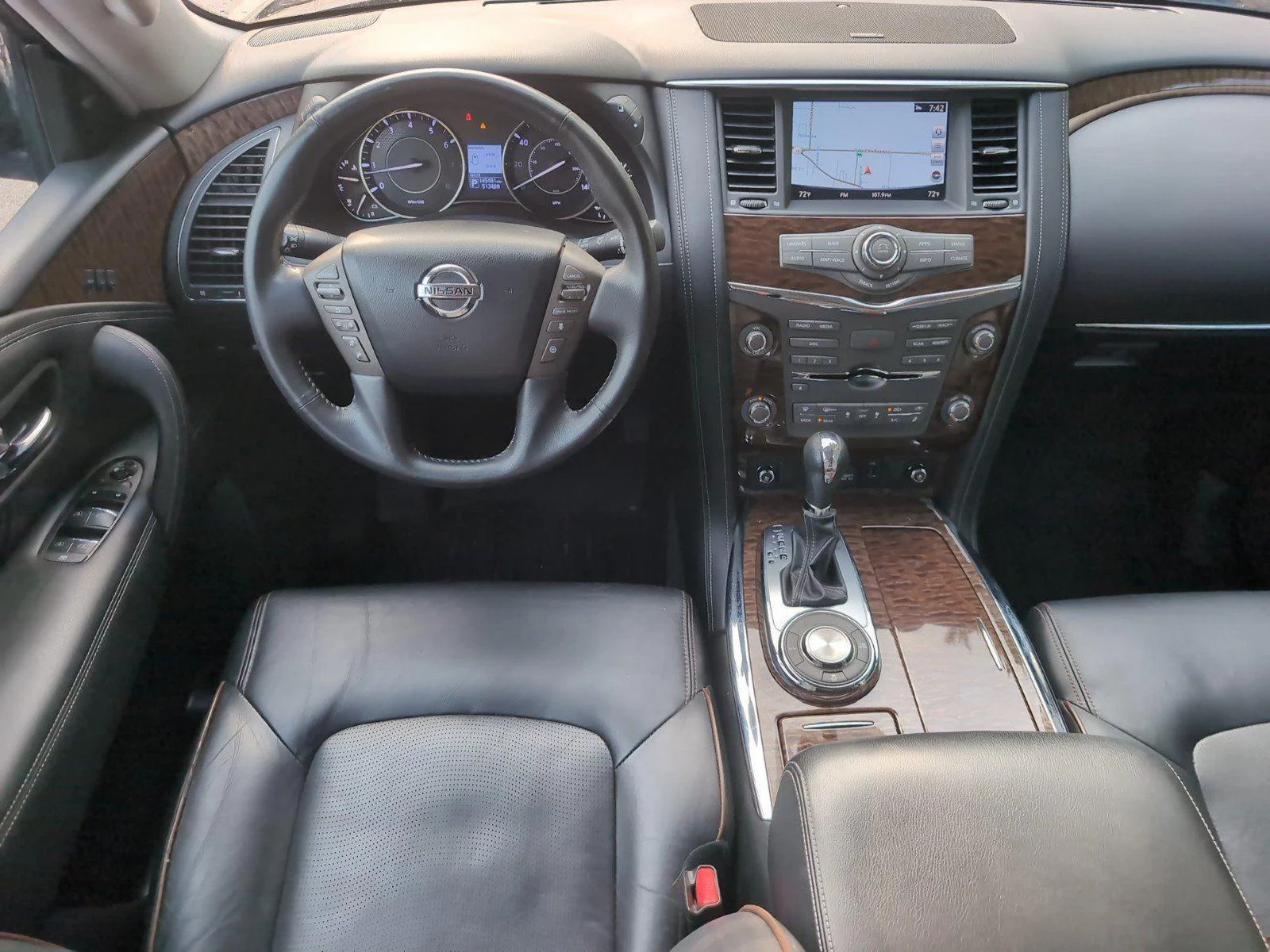 Used 2018 Mocha Almond Nissan Platinum image 31