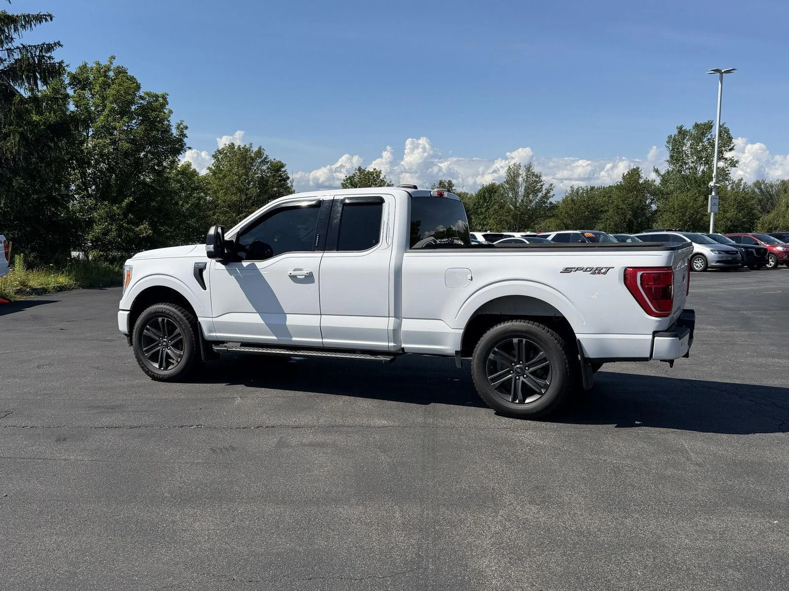 Used 2021 Oxford White Ford XLT image 6
