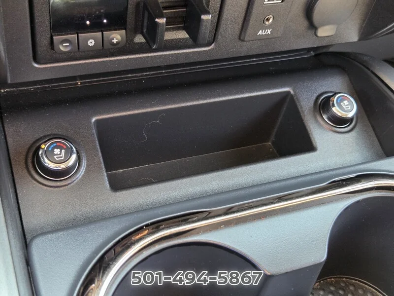 Used 2017 Magnetic Black NISSAN PLATINUM RESERVE image 24