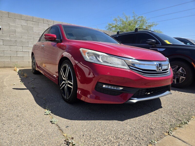 Used 2017 San Marino Red Honda SPORT CVT image 2