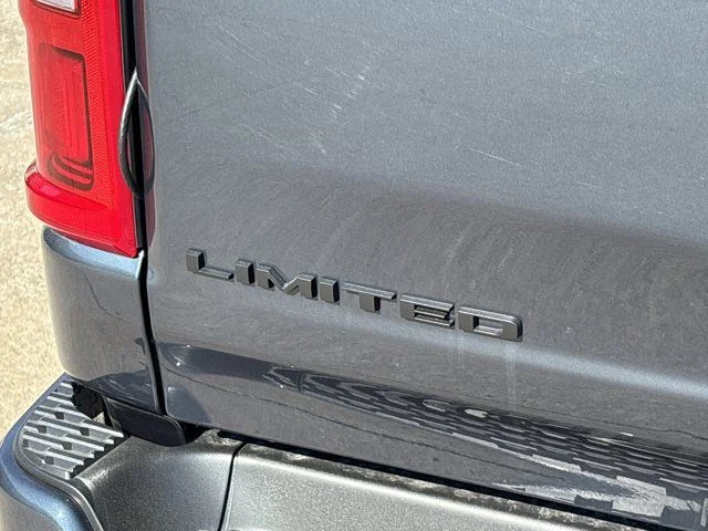 2026 RAM 1500 Limited - Photo 6
