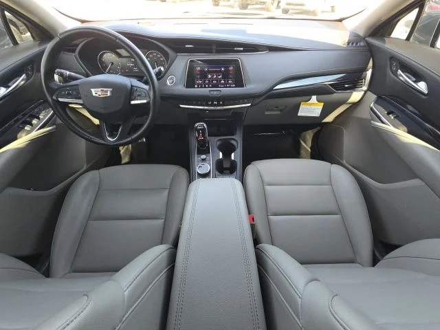Used 2023 Silver Cadillac Luxury image 37
