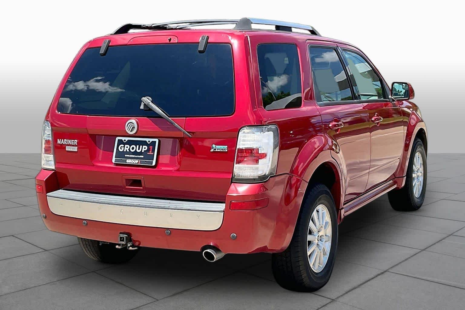 Used 2010 Sangria Red Metallic Mercury Premier image 12