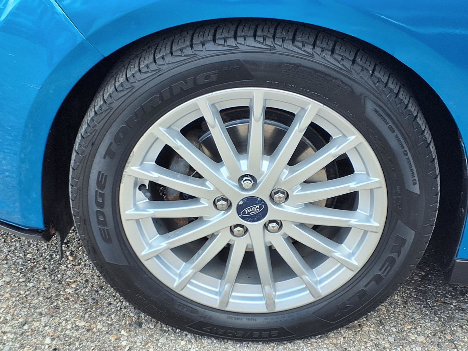 Used 2013 Blue Candy Metallic Tinted Clearcoat Ford SE image 24